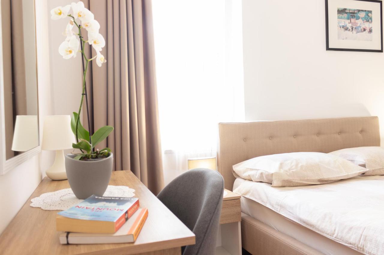 Apartment Centener 로비니 외부 사진