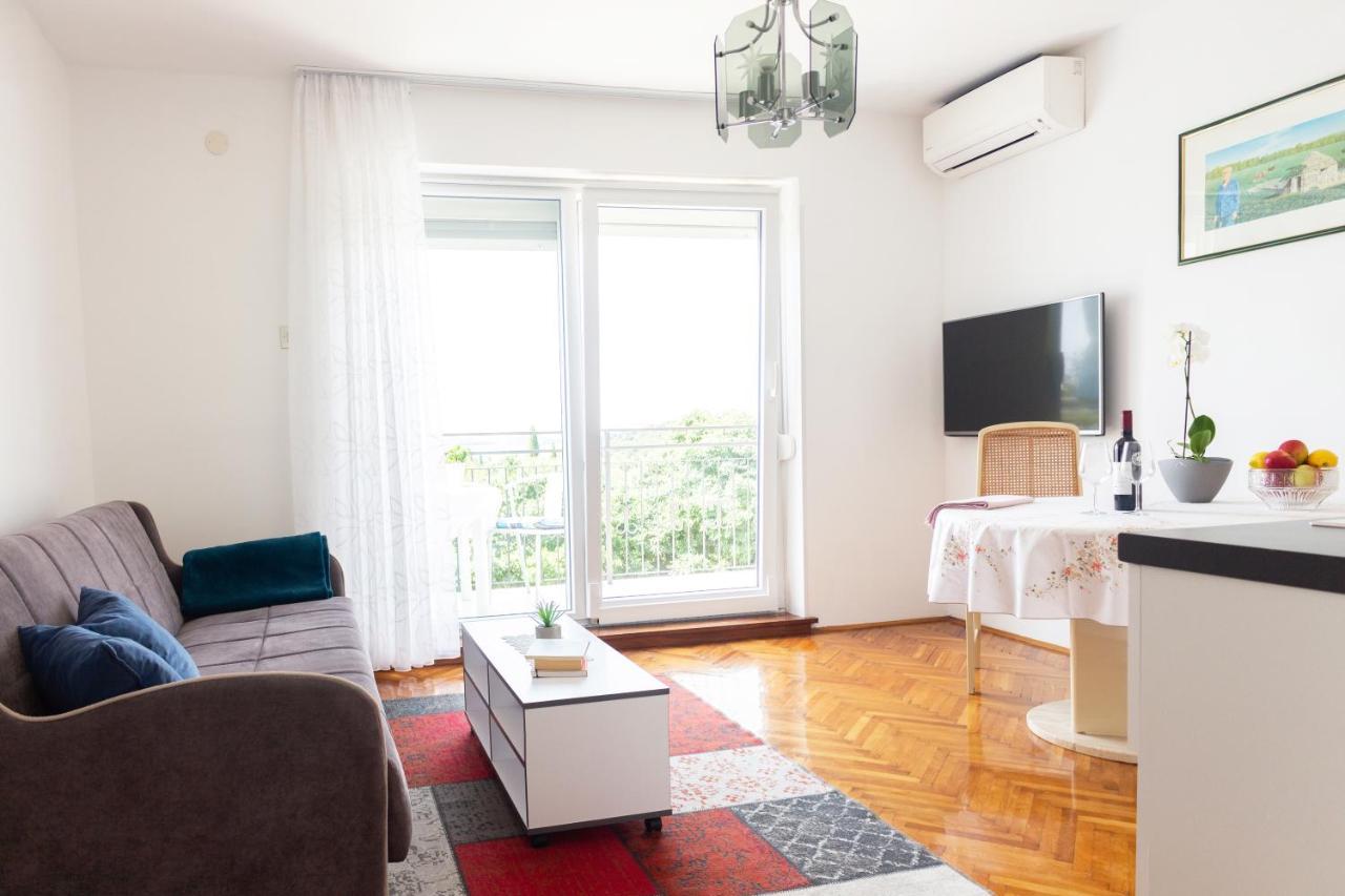Apartment Centener 로비니 외부 사진