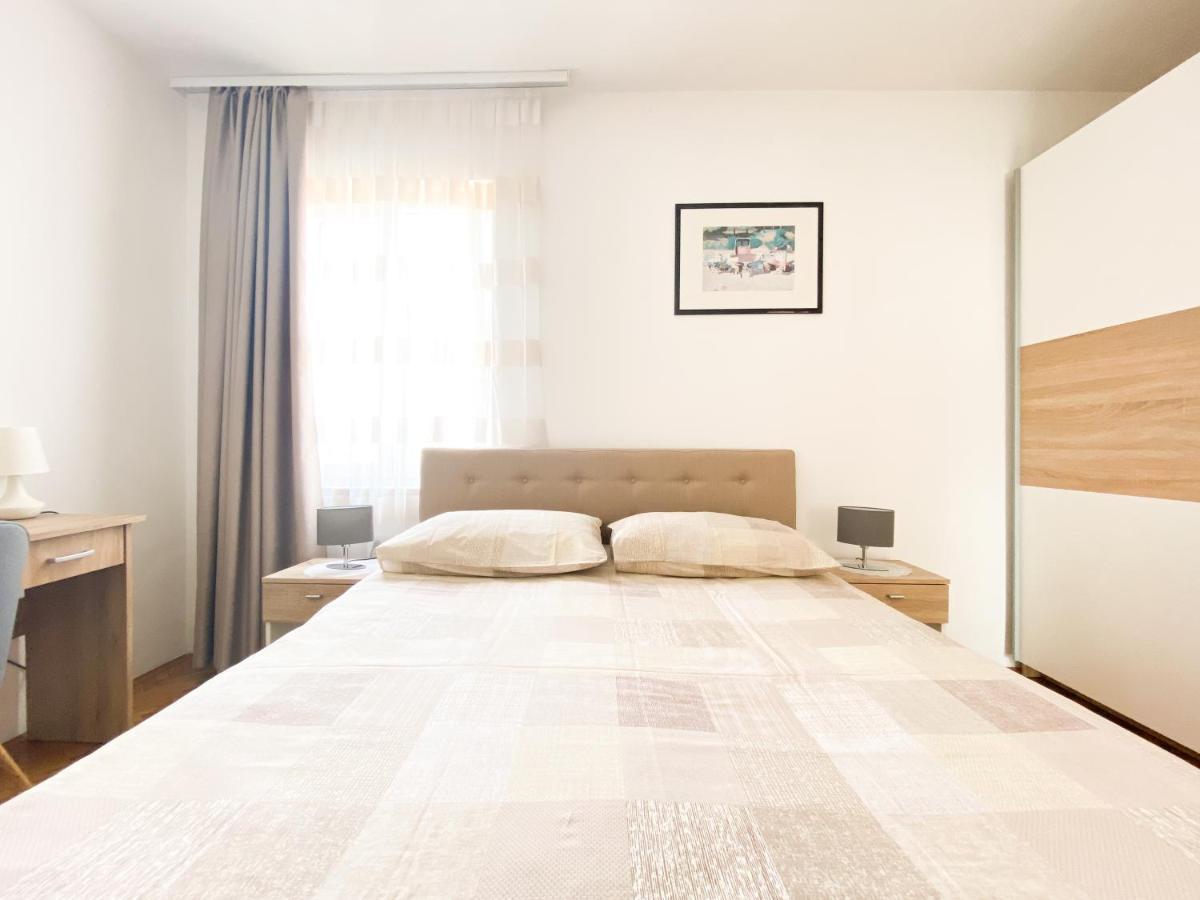 Apartment Centener 로비니 외부 사진
