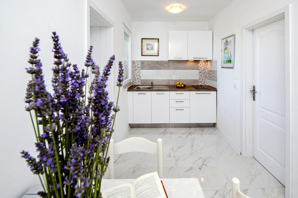 Apartment Centener 로비니 외부 사진