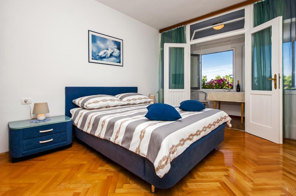 Apartment Centener 로비니 외부 사진